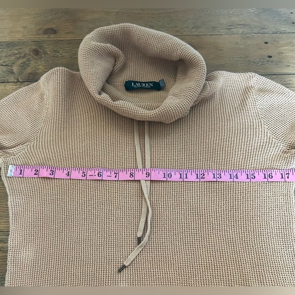 LAUREN RALPH LAUREN Elegant Tan Turtleneck Waffle knit Long Sleeve Top Preppy - Picture 6 of 9